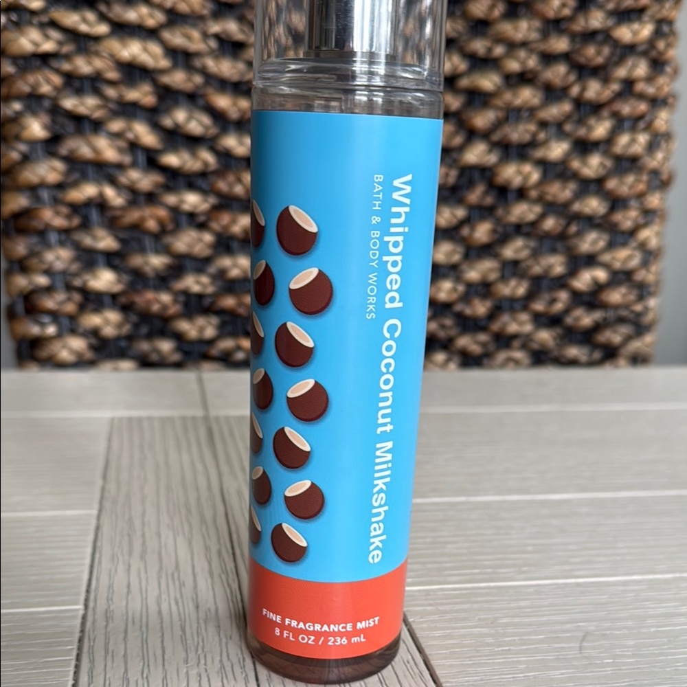 Bath & Body Works Whipped Coconut Milkshake Fragrance Mist